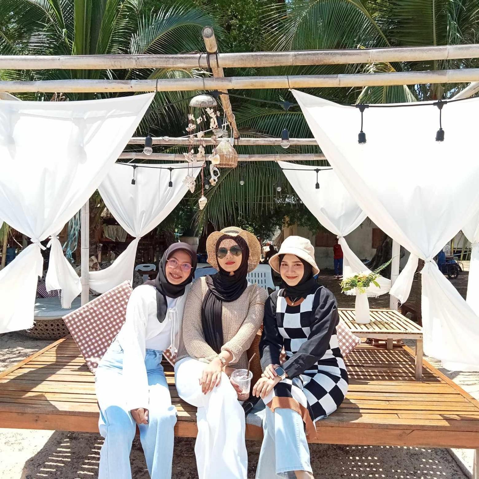 Malee Homestay Ko Por Exterior photo